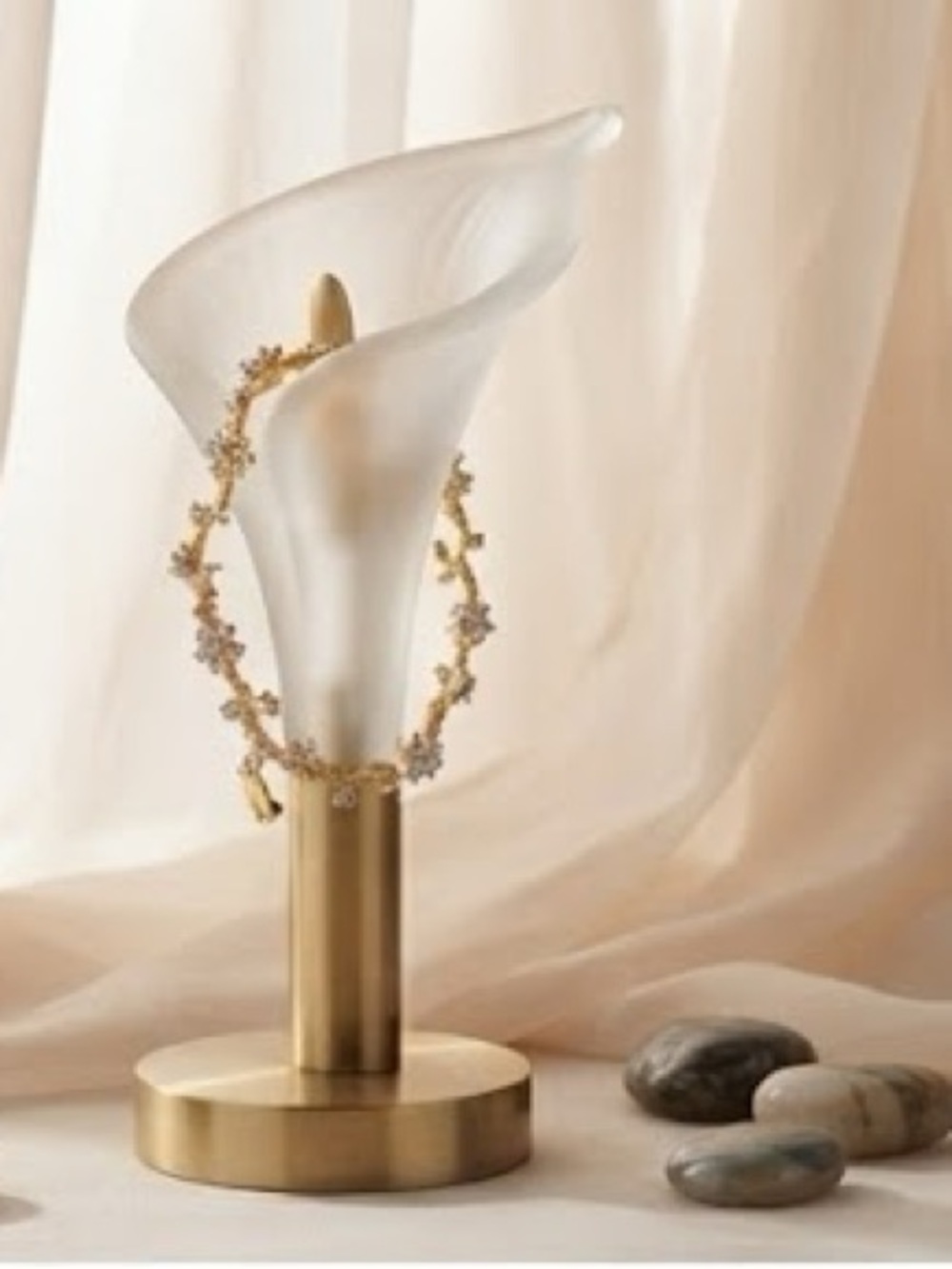 Elegant Gold Floral Crystal Bracelet - Women Jewelry